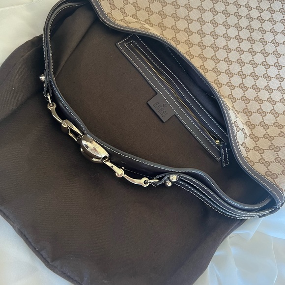 Gucci Hobo Tote Mint Condition - Picture 4 of 15
